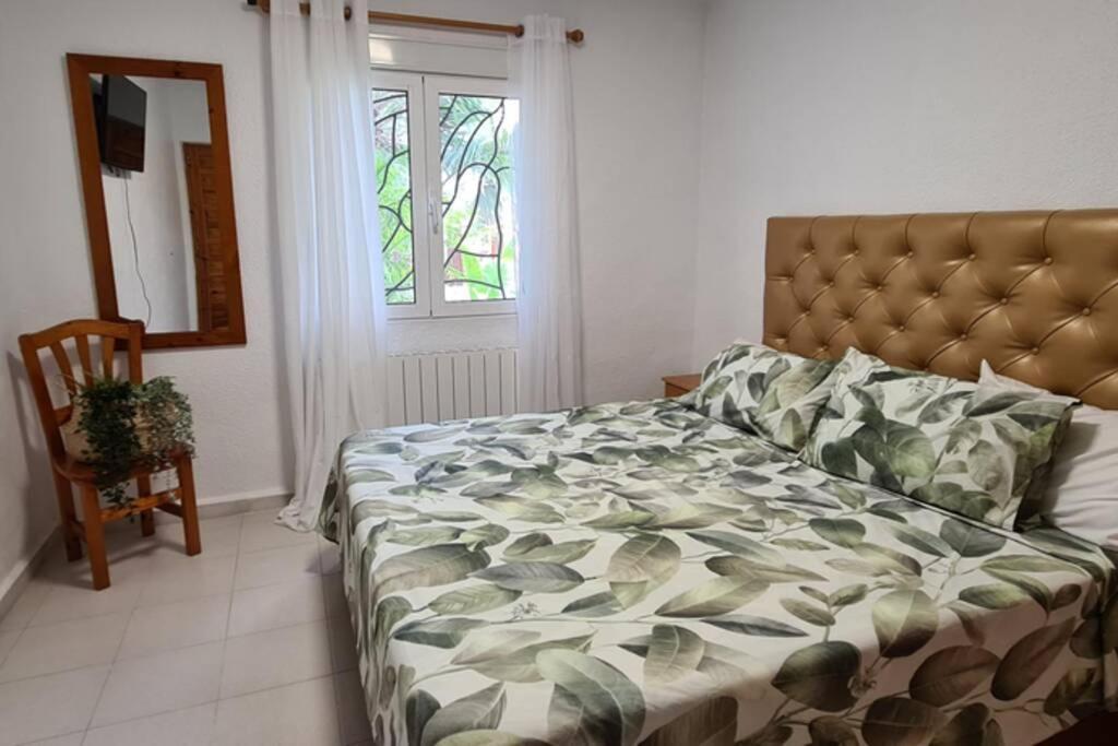 Tropical Paradise Villa In Torrevieja Zewnętrze zdjęcie